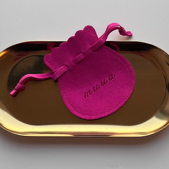 Ana Luisa Style ELIORA Gold Twist Ribbon Band Ring - Picture 4 of 4